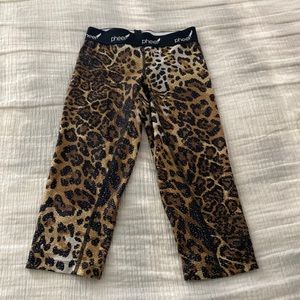 Pheel Snakeskin Print Capri Leggings